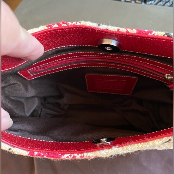 COACH Vintage Y2K Faylyn Tweed Plaid Shoulder Bag, Red Leather Trim, RARE!
SMALL - Picture 9 of 16